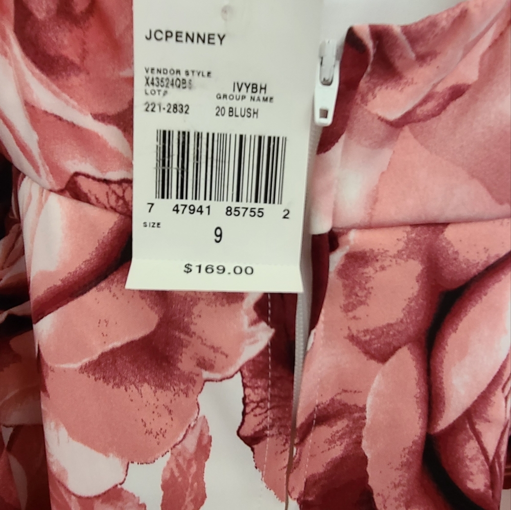 Prom Dress - Picture 4 of 4